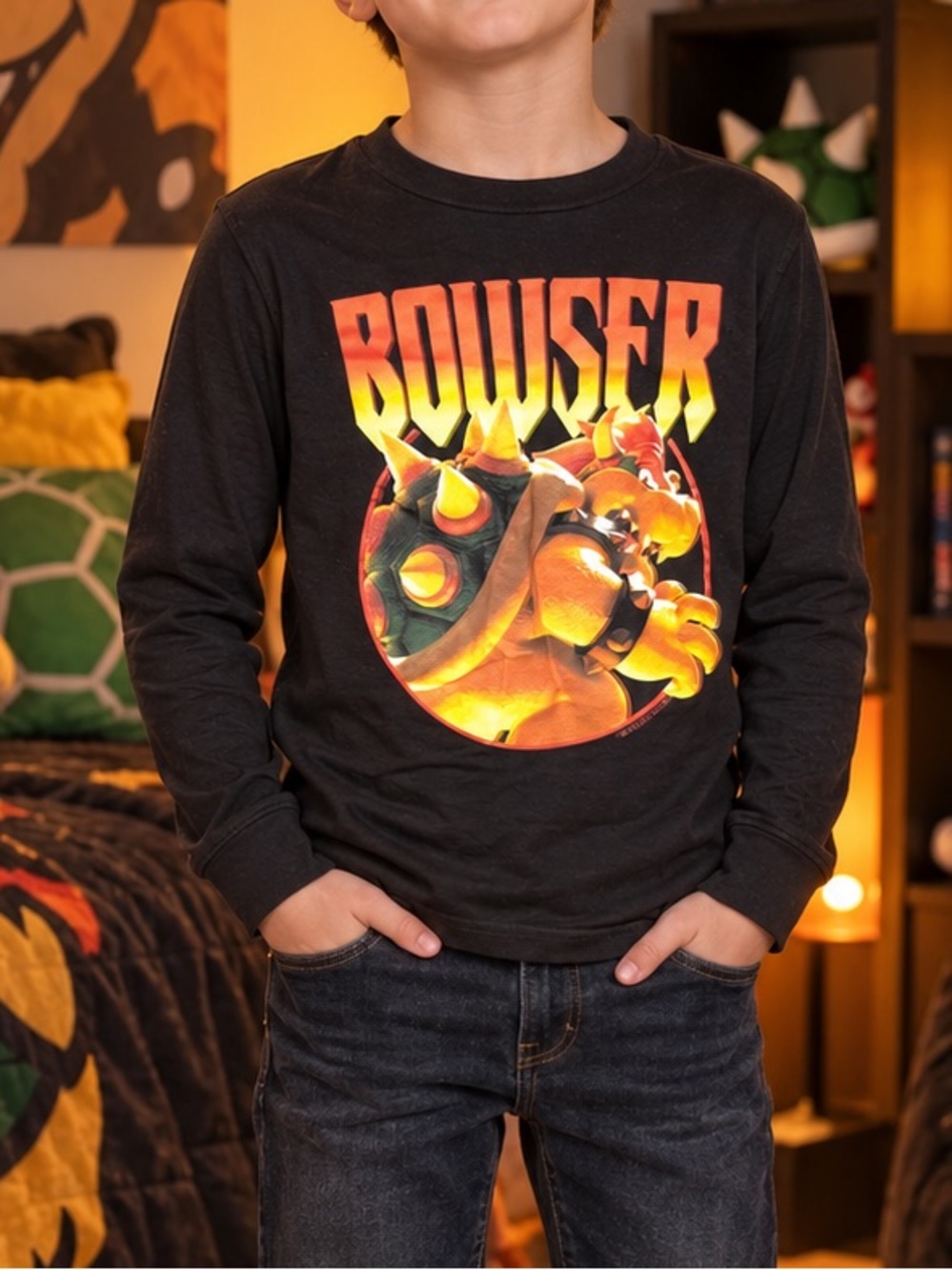 Abercrombie & Fitch -Bowser Graphic Long-Sleeve Shirt Size 9/10